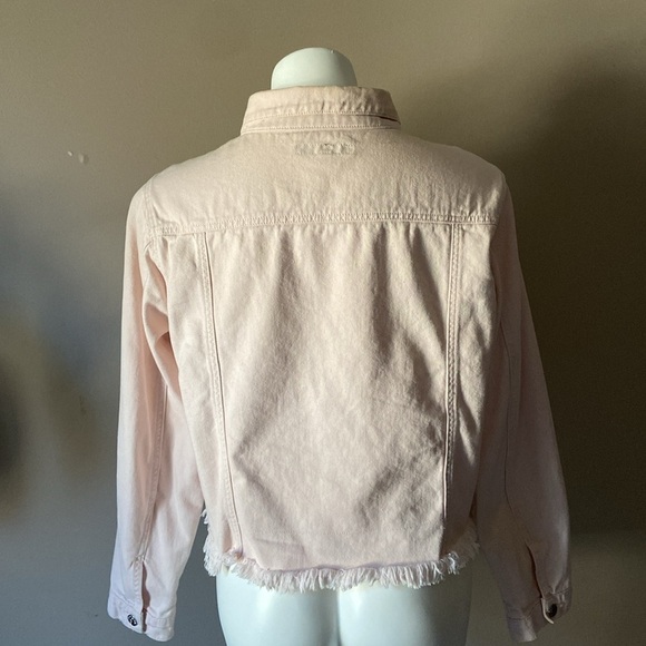 Vigoss Blush Pink Casual 100% Cotton Raw Hem Cropped Jean Jacket Size Large - Picture 3 of 6
